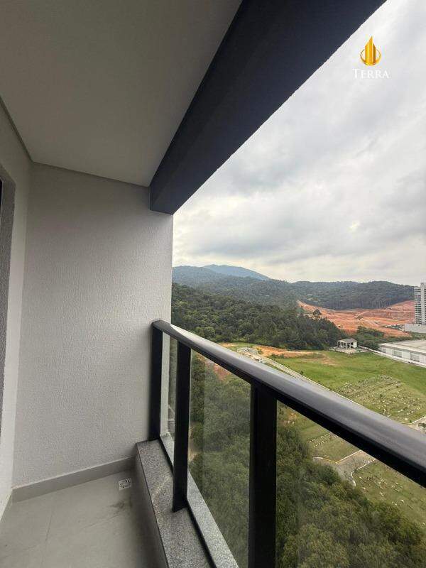 Brava Breeze Residence Apartamento com 2 quartos, Praia Brava: 