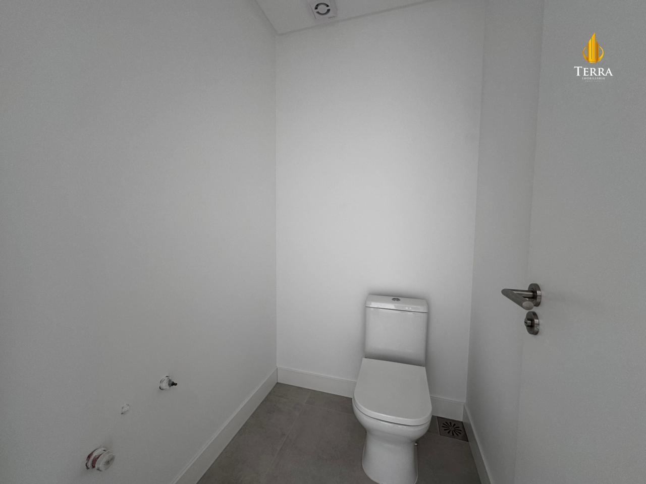 Riva Praia Brava Apartamento com 3 quartos, Praia Brava: 