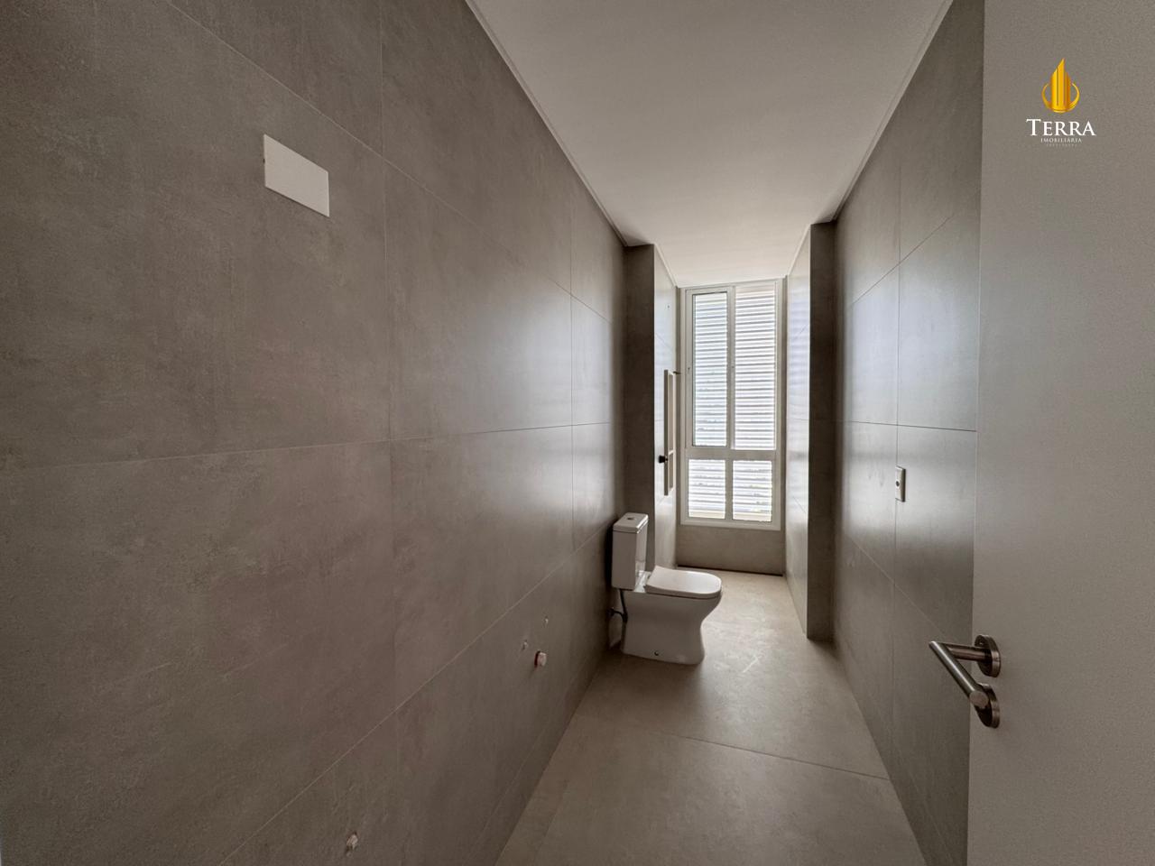 Riva Praia Brava Apartamento com 3 quartos, Praia Brava: 