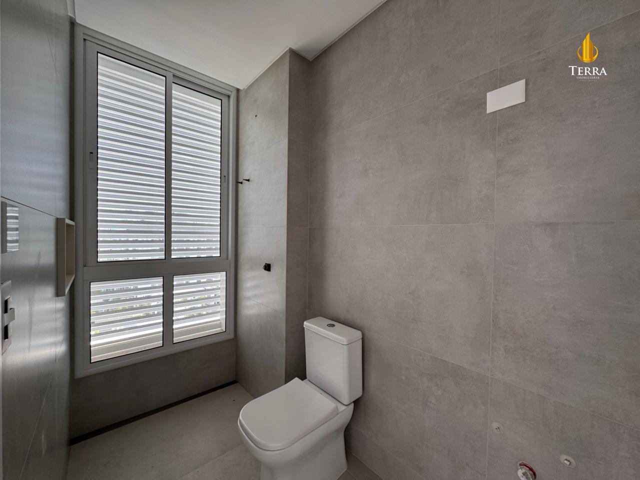 Riva Praia Brava Apartamento com 3 quartos, Praia Brava: 