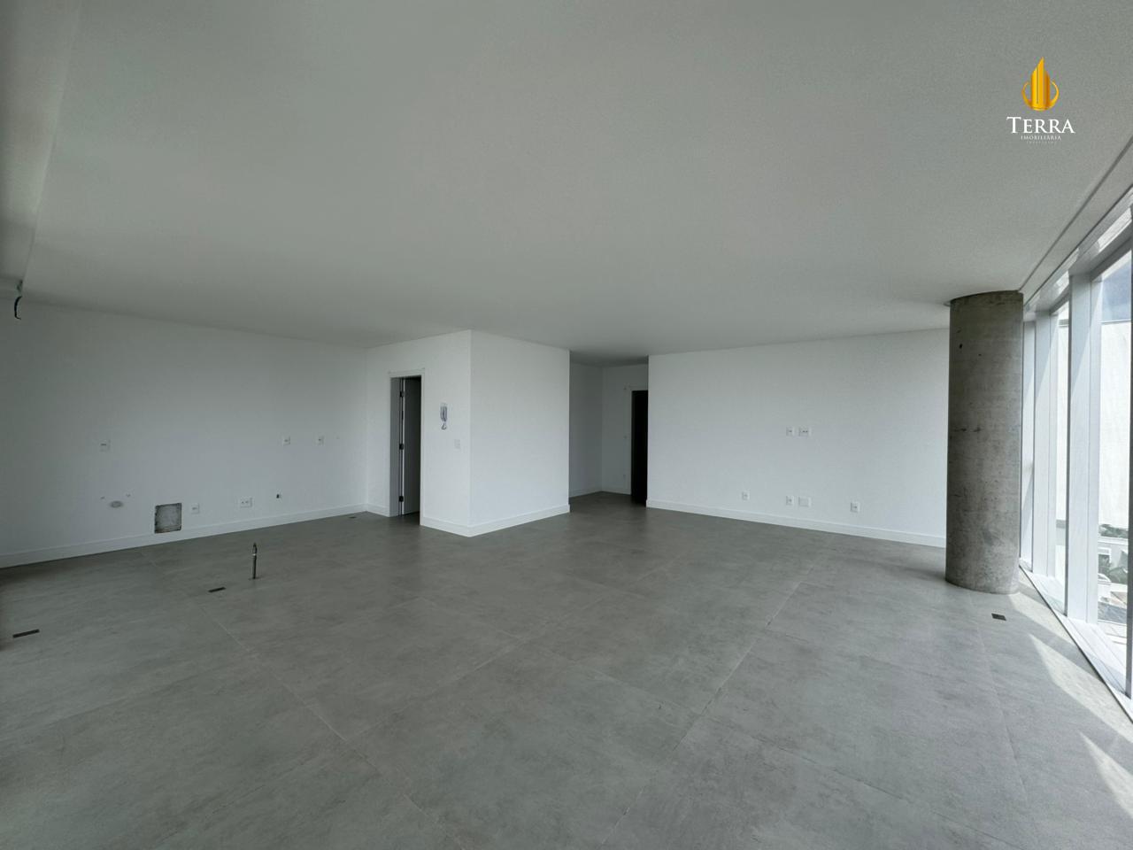 Riva Praia Brava Apartamento com 3 quartos, Praia Brava: 