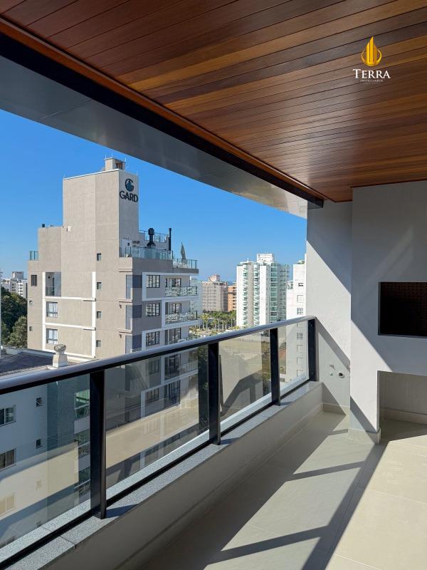 Dusseldorf Apartamento com 3 quartos, Praia Brava: 