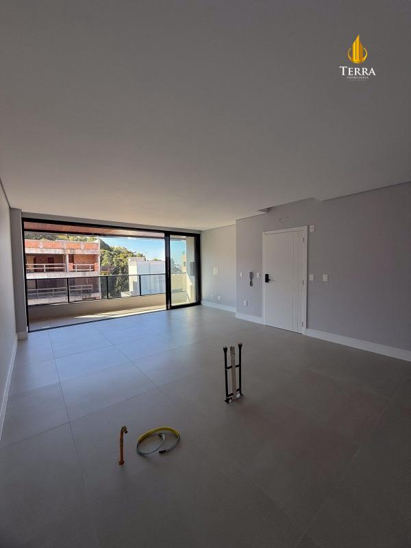 Dusseldorf Apartamento com 3 quartos, Praia Brava: