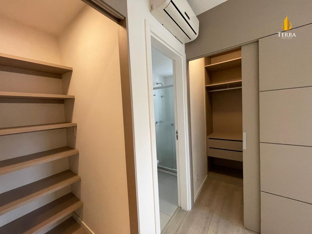 Porto Mare Apartamento com 3 quartos, Centro: 
