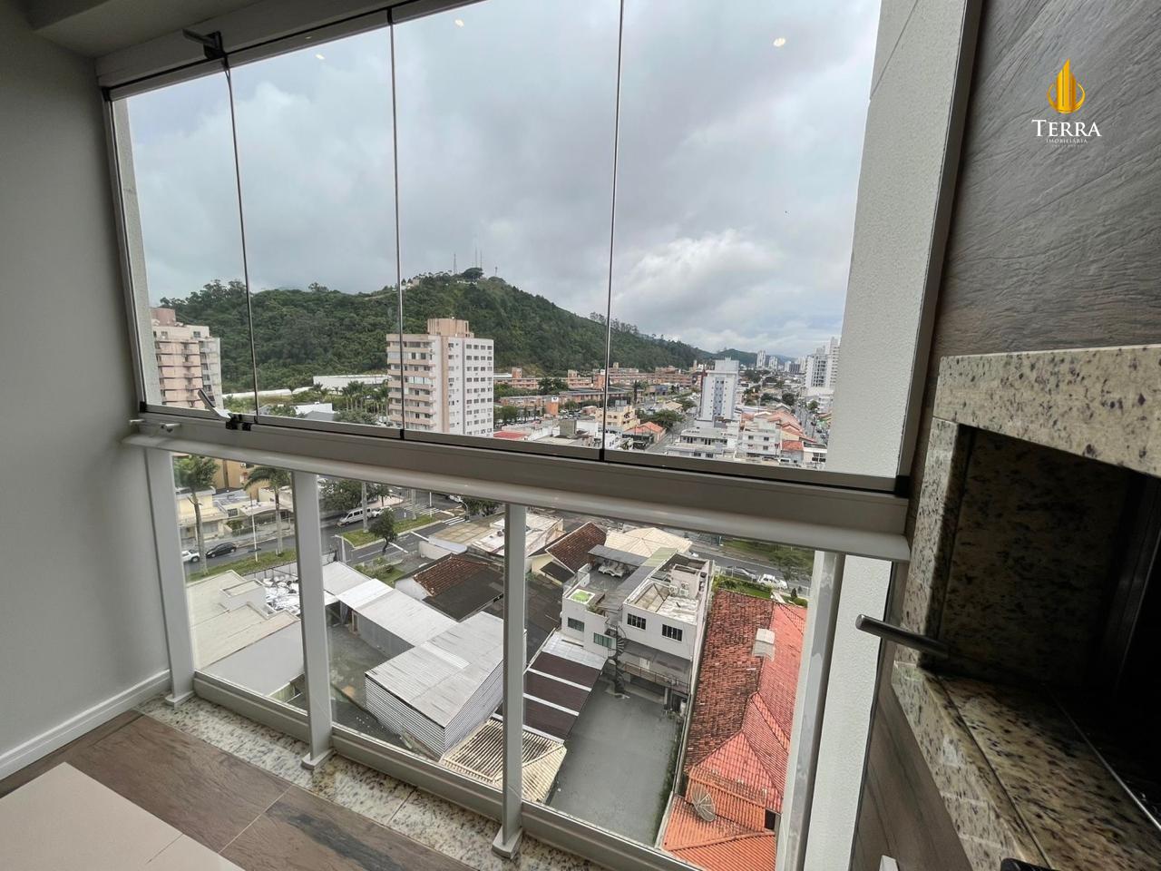 Porto Mare Apartamento com 3 quartos, Centro: 