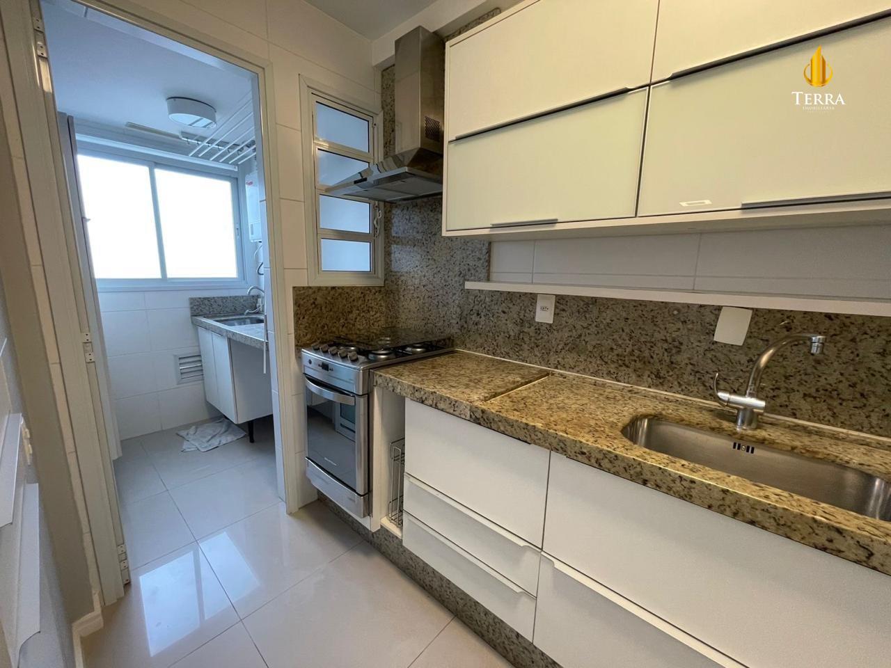 Porto Mare Apartamento com 3 quartos, Centro: 