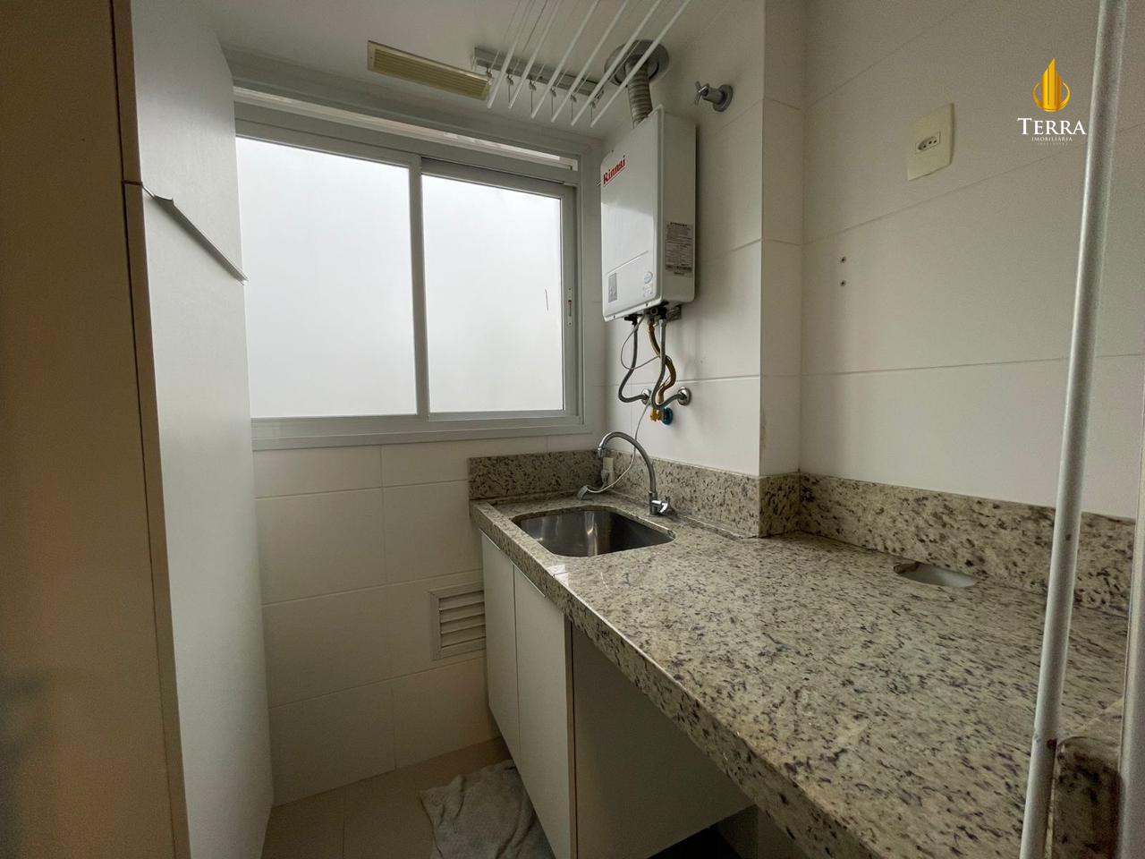 Porto Mare Apartamento com 3 quartos, Centro: 