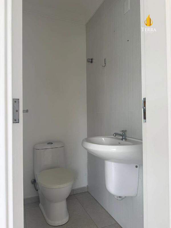  Apartamento com 2 quartos, Praia dos Amores: 