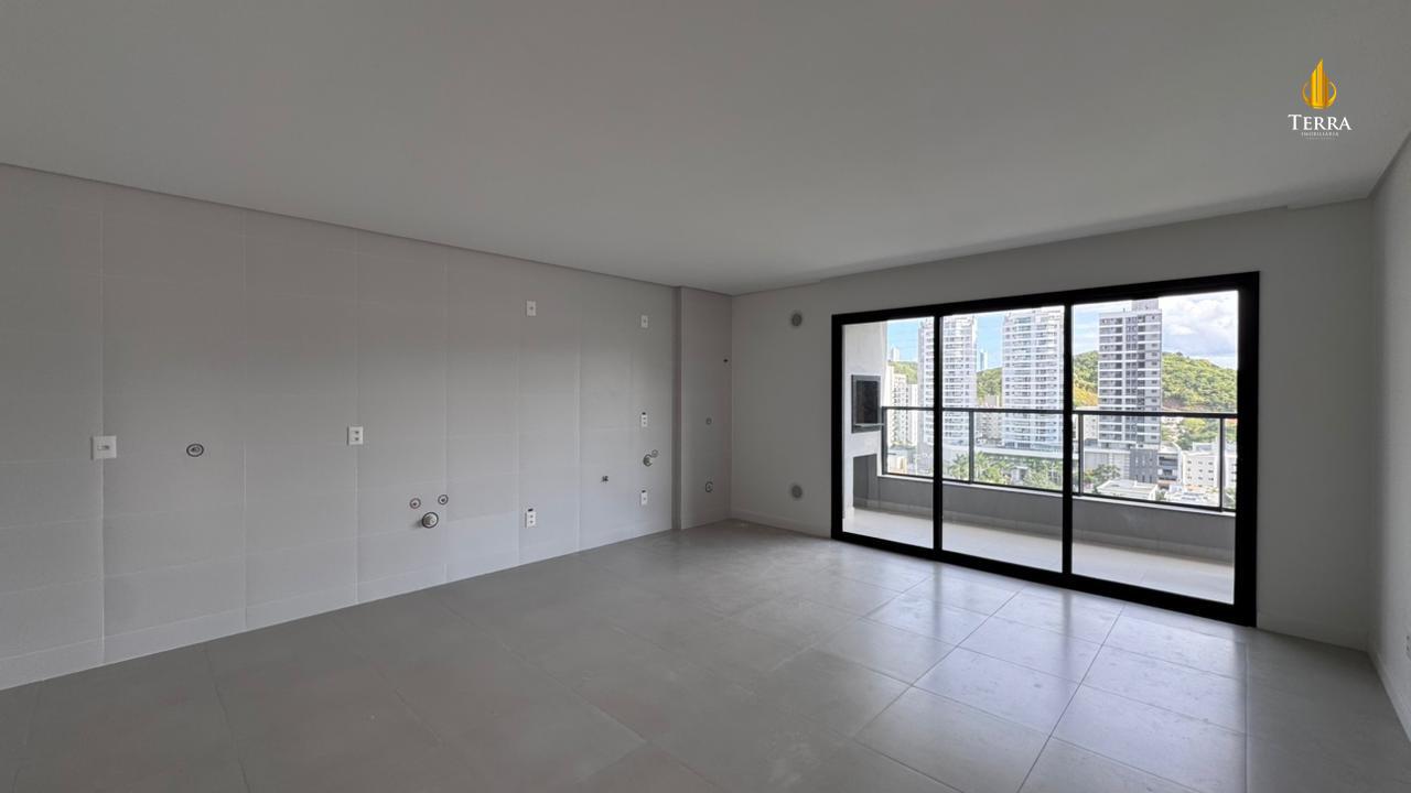 Brava Valley Home Club Apartamento com 3 quartos, Praia Brava: 