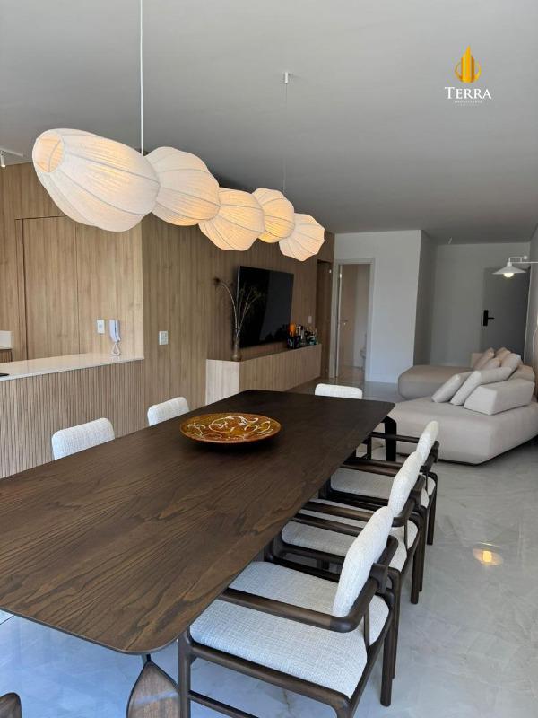 Brava Arts Apartamento com 3 quartos, Praia Brava: 