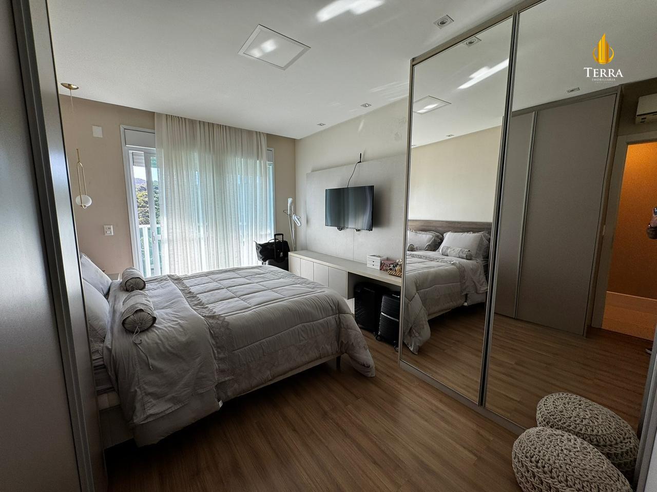 Brava Beach - Reserva Aroeira Cobertura com 4 quartos, Praia Brava de Itajaí: 