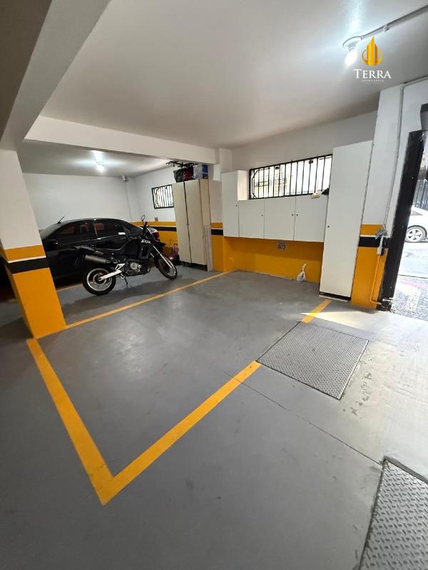 Edifício Saint Germair Apartamento com 3 quartos, Centro: 