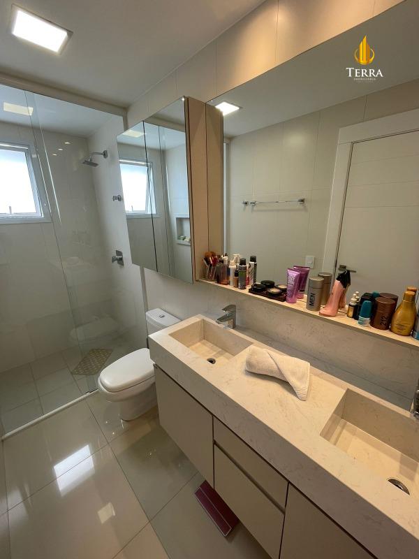 Splendia Tower Apartamento com 3 quartos, Centro: 