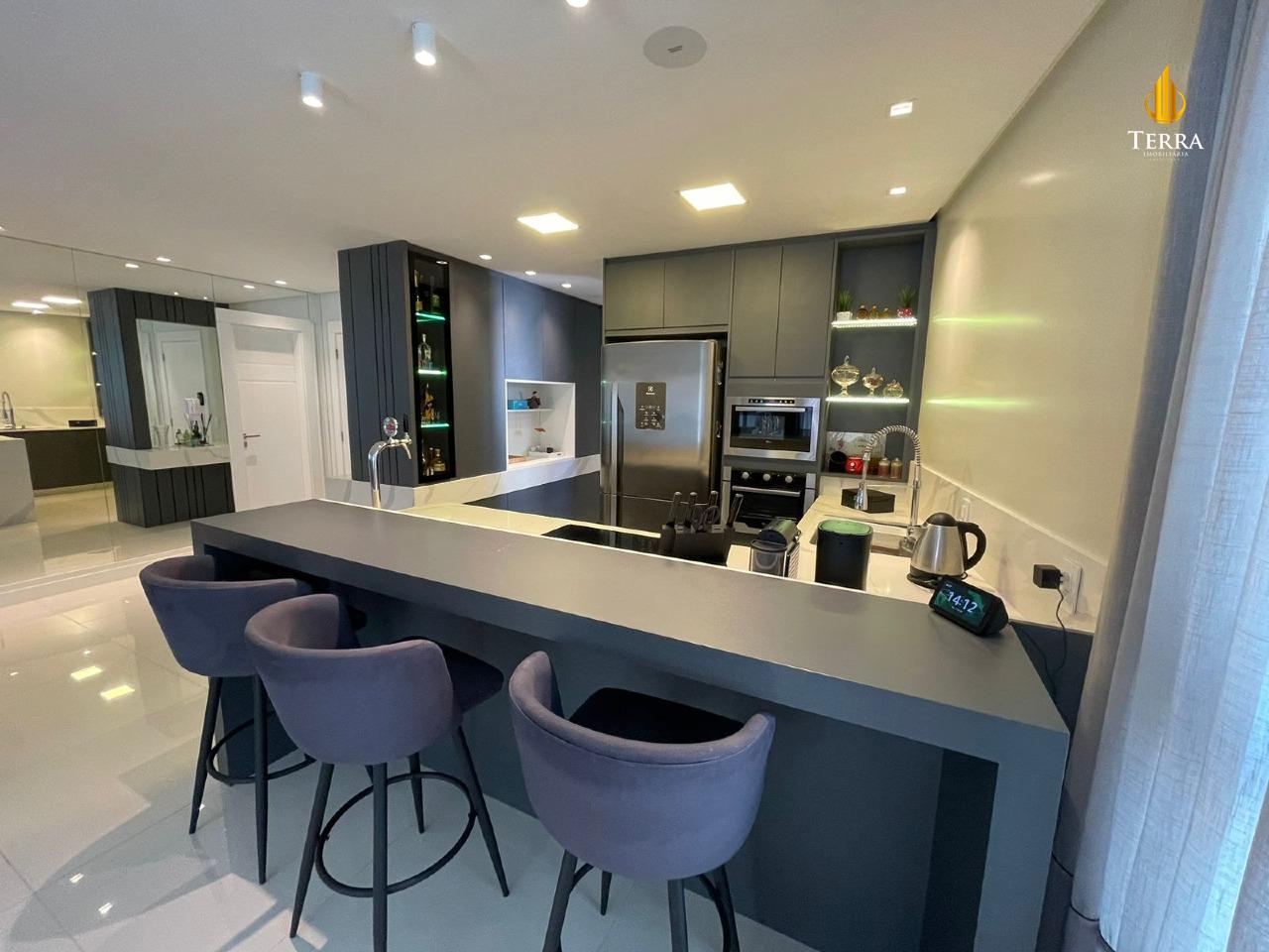 Splendia Tower Apartamento com 3 quartos, Centro: 