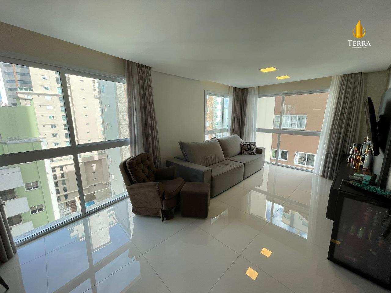 Splendia Tower Apartamento com 3 quartos, Centro: 