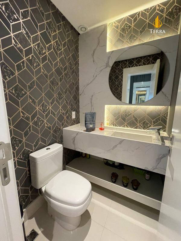 Splendia Tower Apartamento com 3 quartos, Centro: 