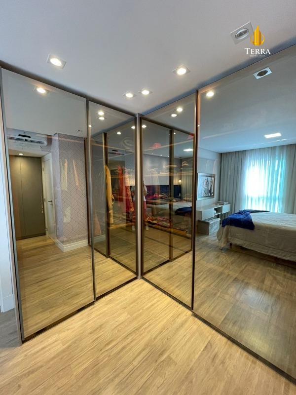 Splendia Tower Apartamento com 3 quartos, Centro: 