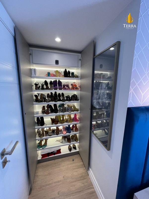 Splendia Tower Apartamento com 3 quartos, Centro: 