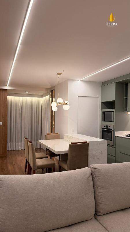 Privilege Apartamento com 2 quartos, Praia Brava de Itajaí: 