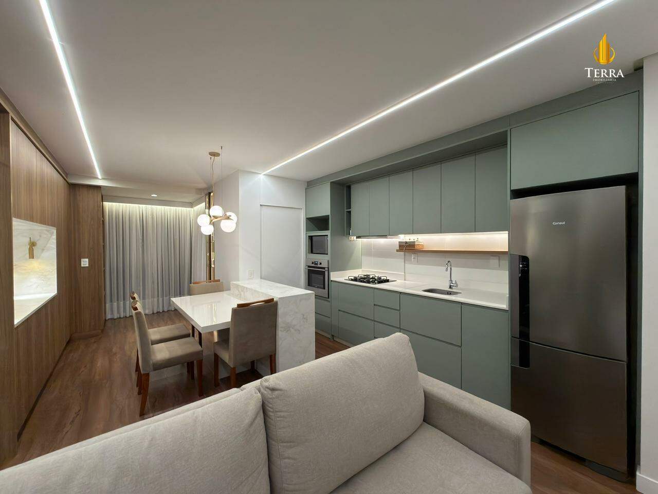 Privilege Apartamento com 2 quartos, Praia Brava de Itajaí: 