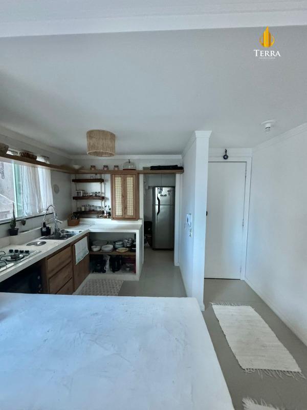 Edifício Torre De Molinos Apartamento com 2 quartos, Praia Brava: 