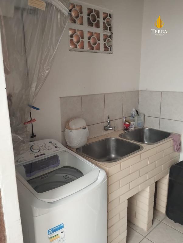  Casa com 6 quartos, Fazenda: 