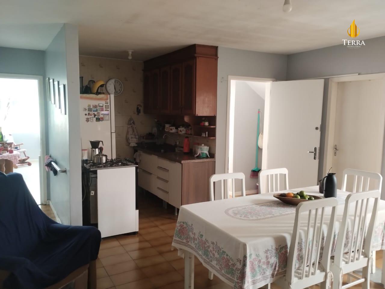  Casa com 6 quartos, Fazenda: 