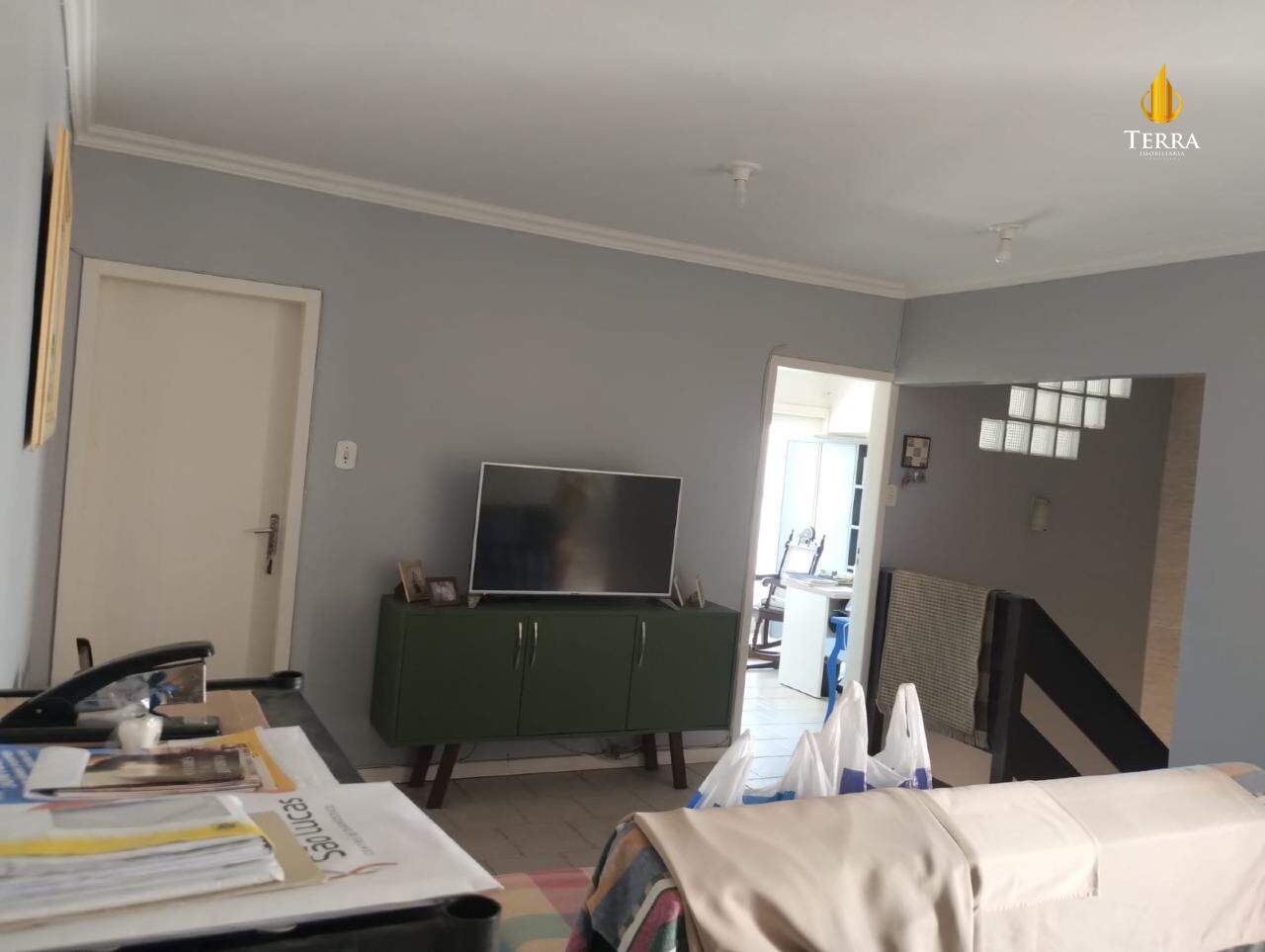  Casa com 6 quartos, Fazenda: 