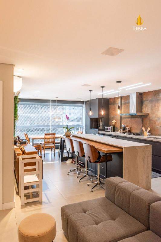 Atmos Beach Apartamento com 2 quartos, Cabeçudas: 