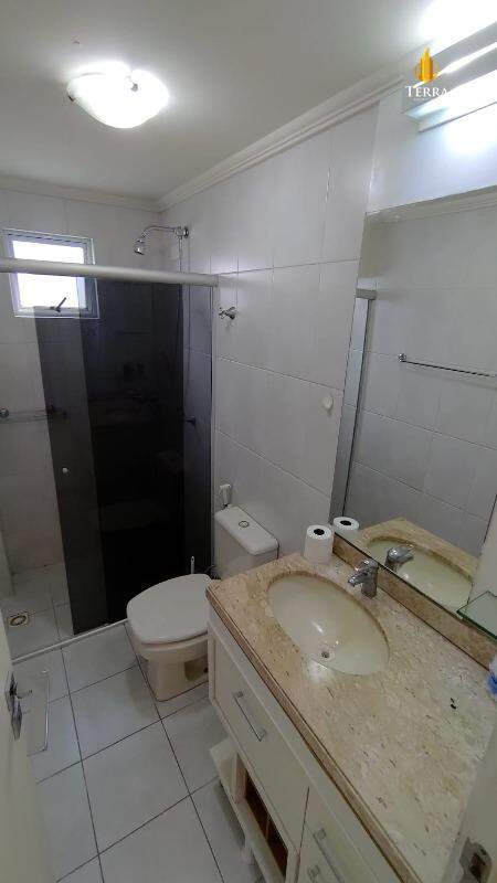  Apartamento com 3 quartos, Centro: 