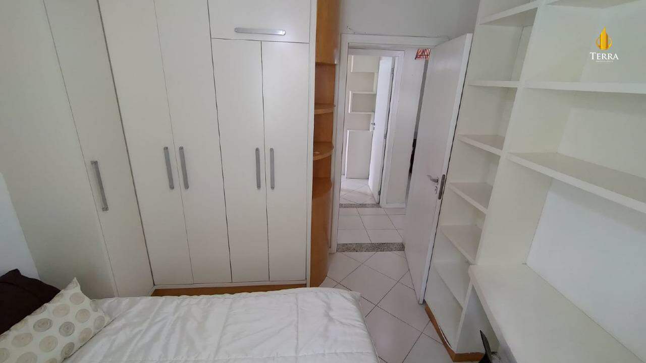  Apartamento com 3 quartos, Centro: 