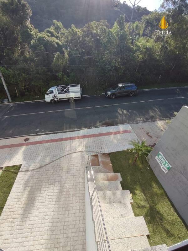  Casa com 4 quartos, Ariribá: 