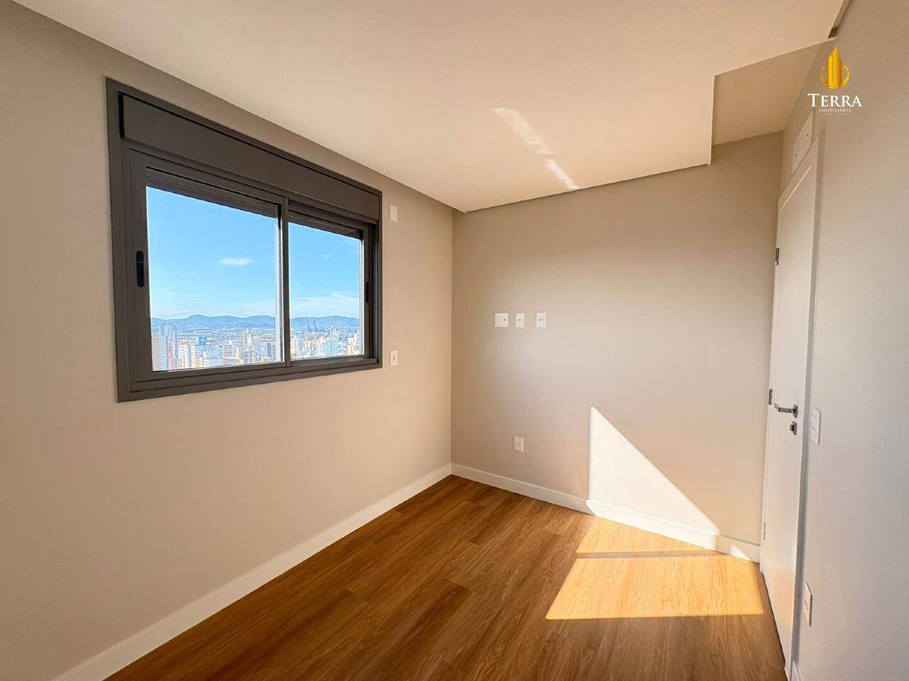Residencial Monte Solaro Apartamento com 3 quartos, Centro: 