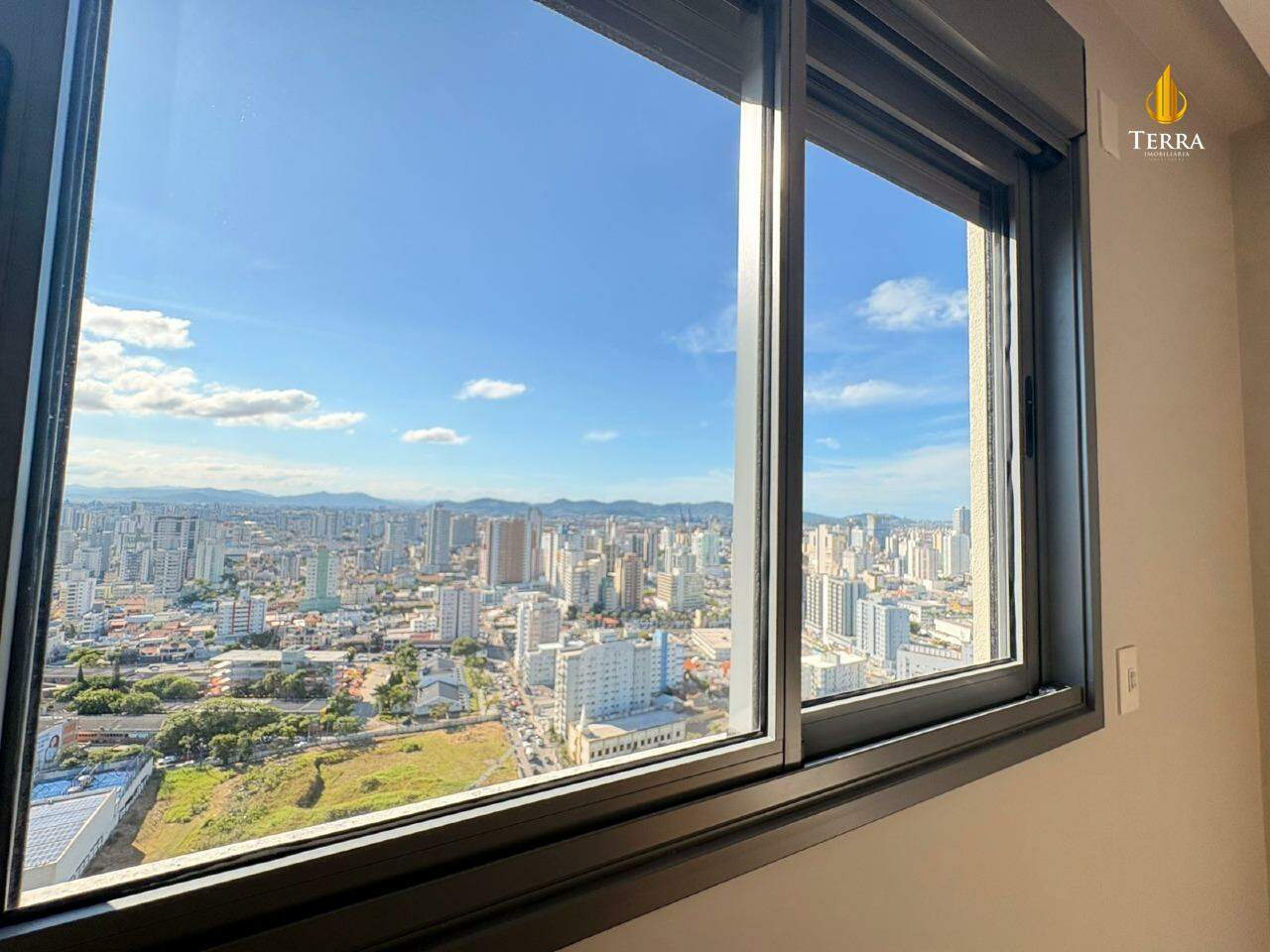 Residencial Monte Solaro Apartamento com 3 quartos, Centro: 