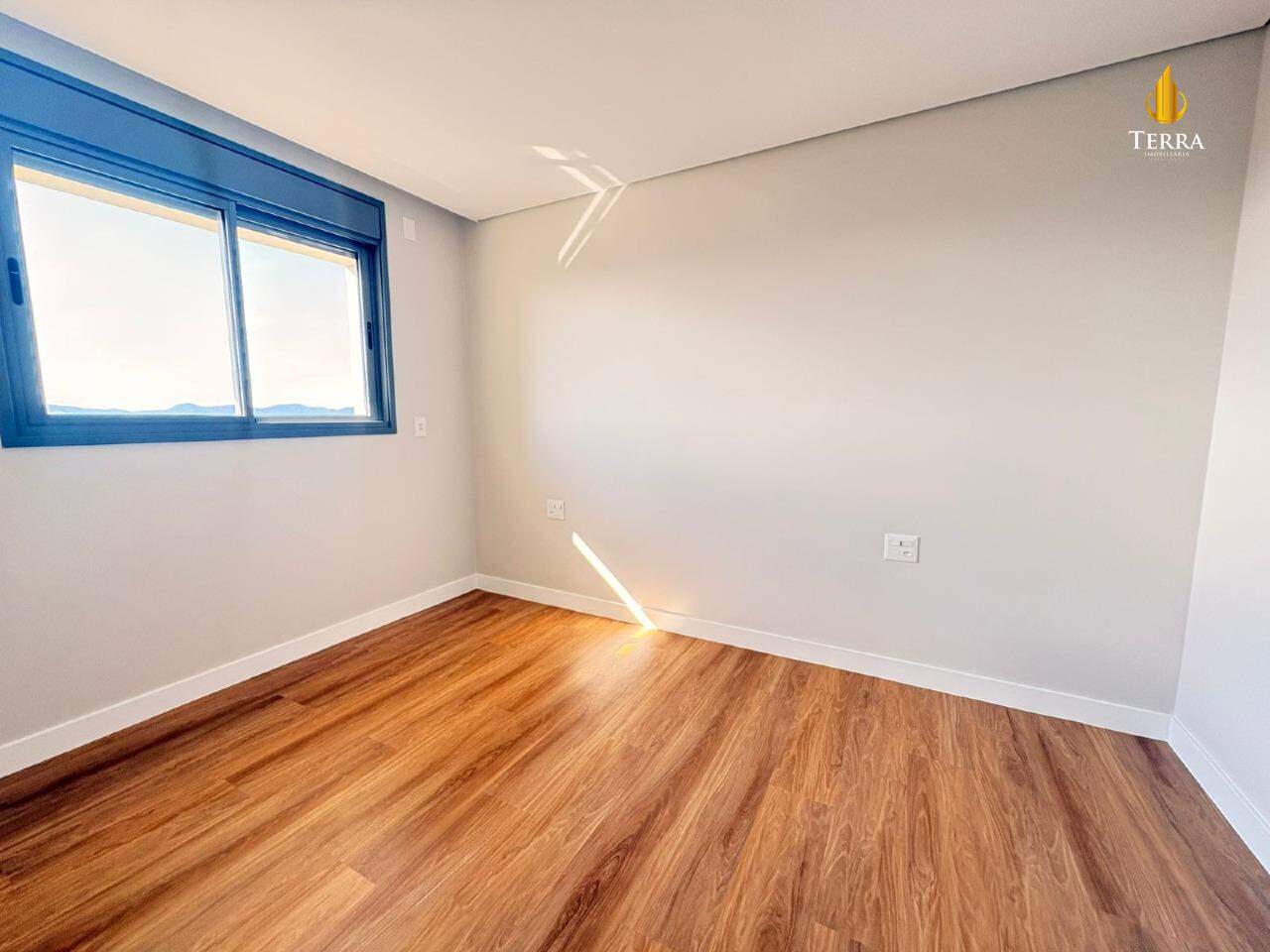 Residencial Monte Solaro Apartamento com 3 quartos, Centro: 