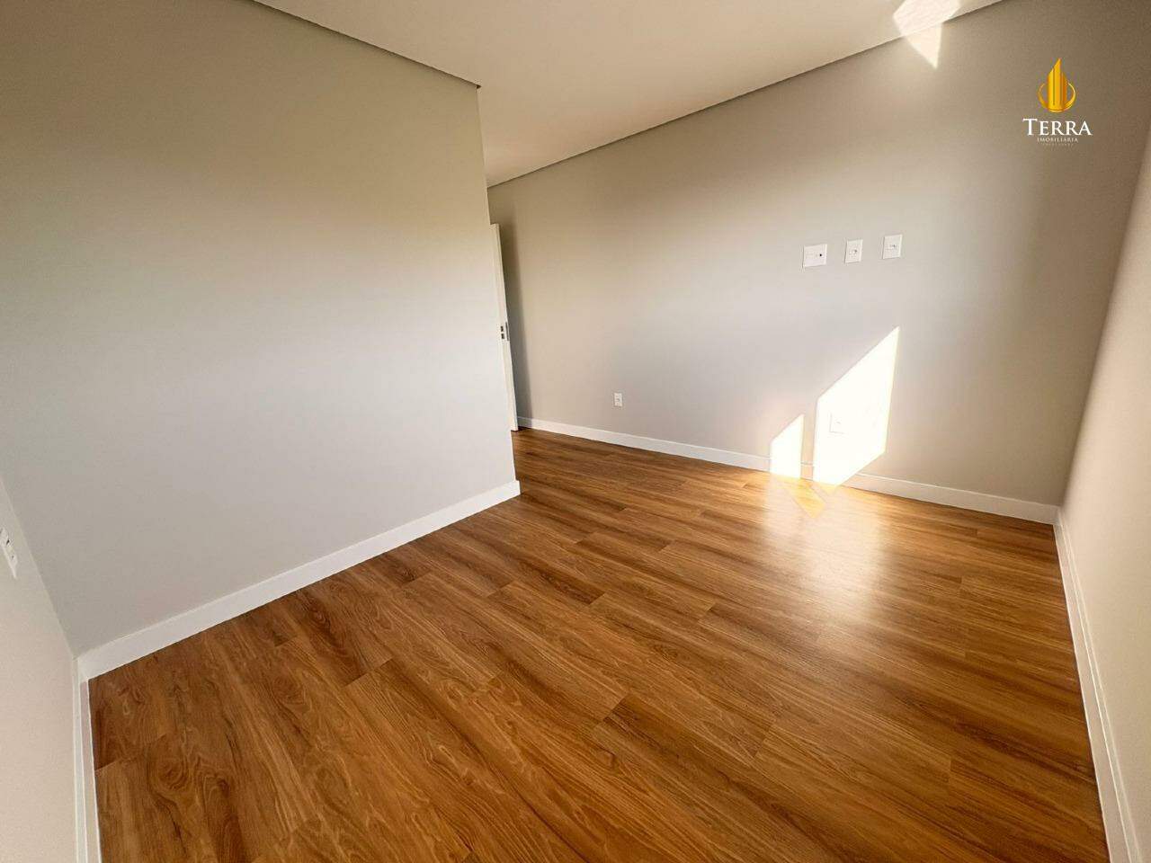 Residencial Monte Solaro Apartamento com 3 quartos, Centro: 