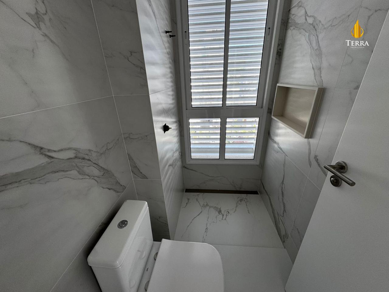 Riva Praia Brava Apartamento com 3 quartos, Praia Brava: 