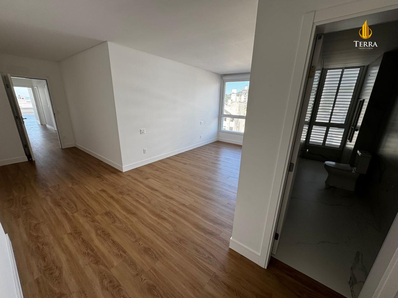 Riva Praia Brava Apartamento com 3 quartos, Praia Brava: 