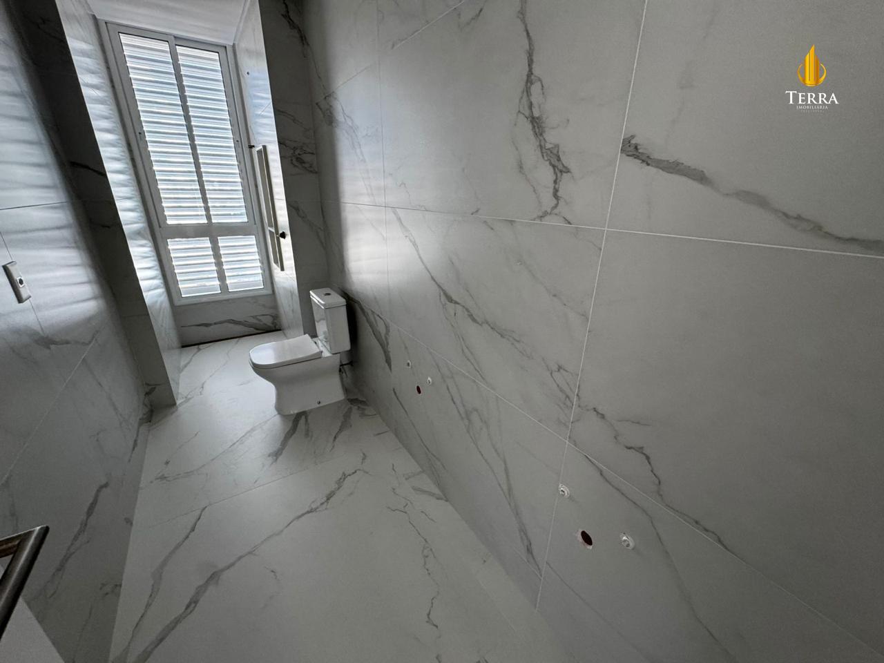 Riva Praia Brava Apartamento com 3 quartos, Praia Brava: 