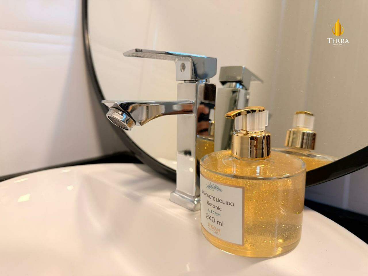 Box 252 Container Home Village Loft com 1 quarto, Fazenda: 