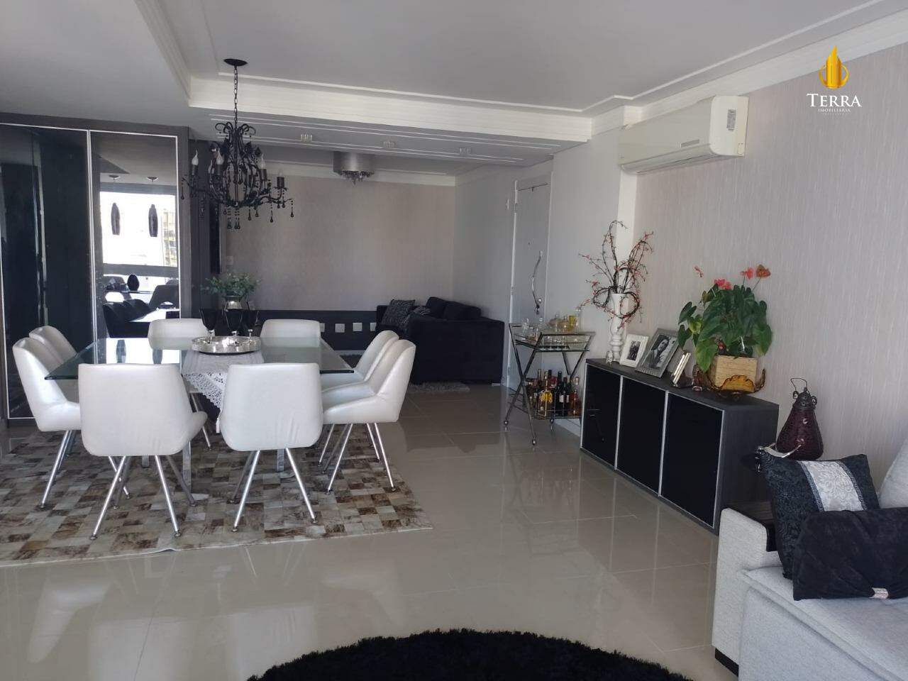 Costa Atlântica Apartamento com 3 quartos, Centro: 