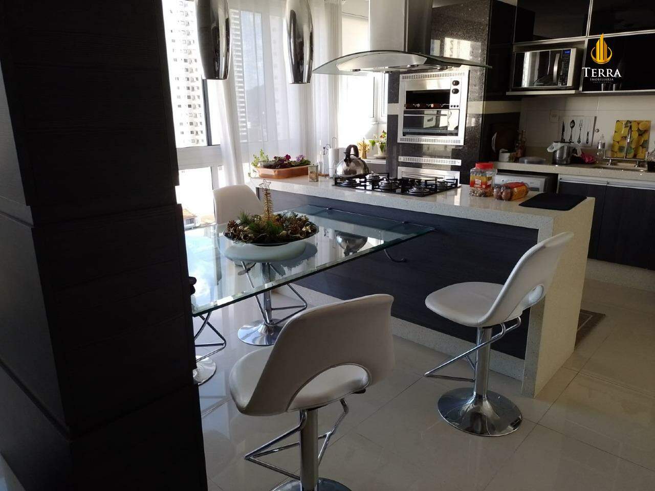 Costa Atlântica Apartamento com 3 quartos, Centro: 