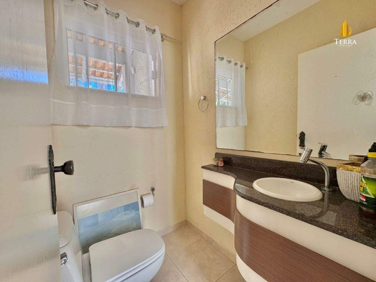  Casa com 4 quartos, Fazenda: 