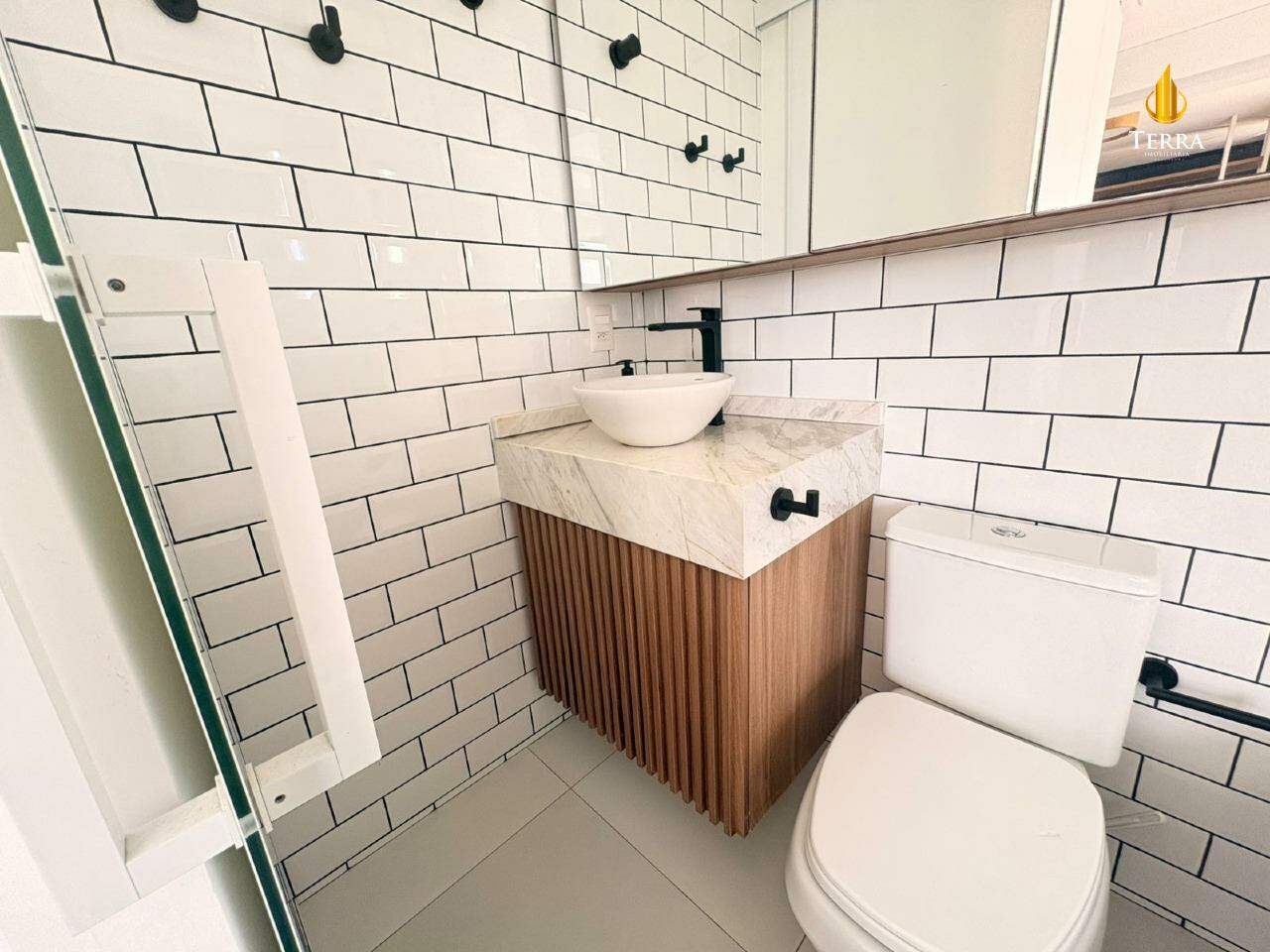 Brava Hill Residence Apartamento com 2 quartos, Praia Brava: 