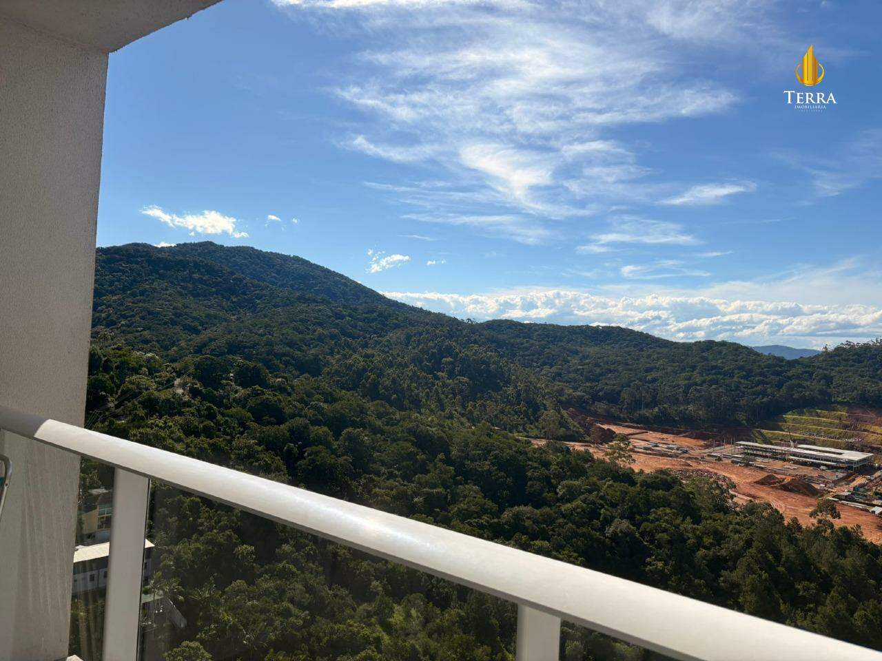 Brava Hill Residence Apartamento com 2 quartos, Praia Brava: 