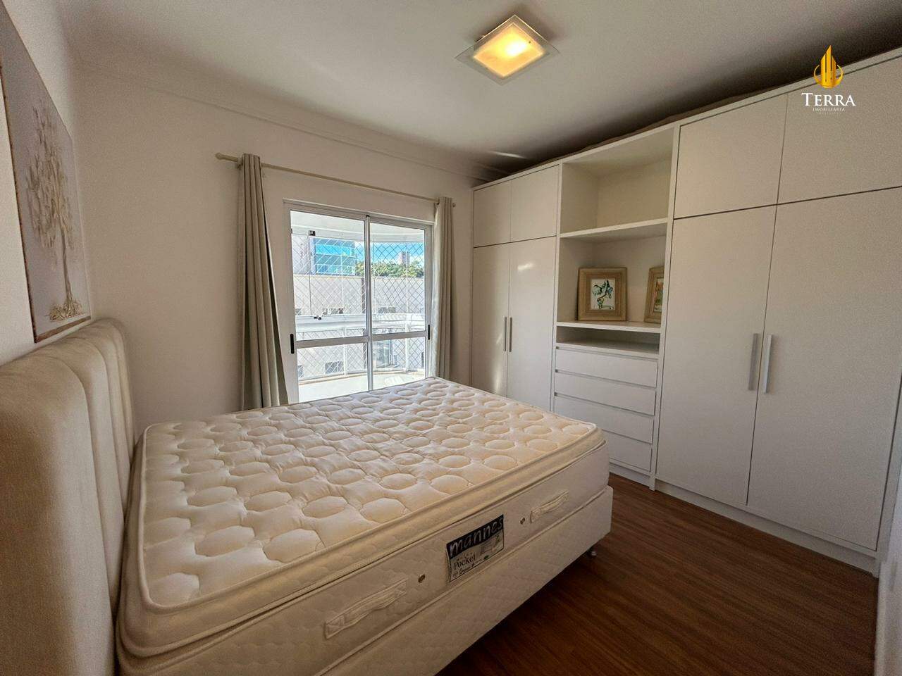 Le Grand Apartamento com 2 quartos, Nações: 