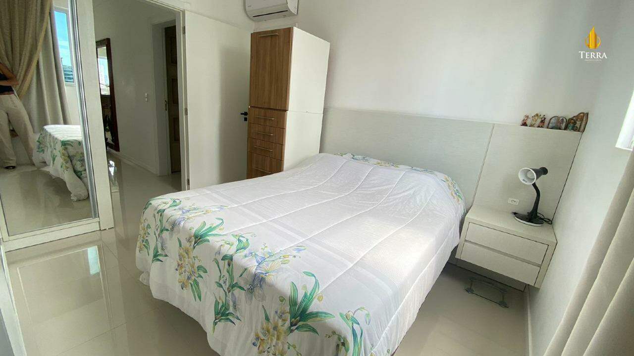 Edifício Farol Ponta do Mel Apartamento com 2 quartos, Pioneiros: