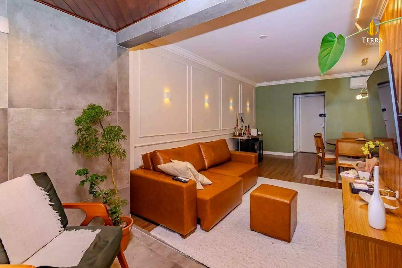 Vale do Reno Apartamento com , Centro: 