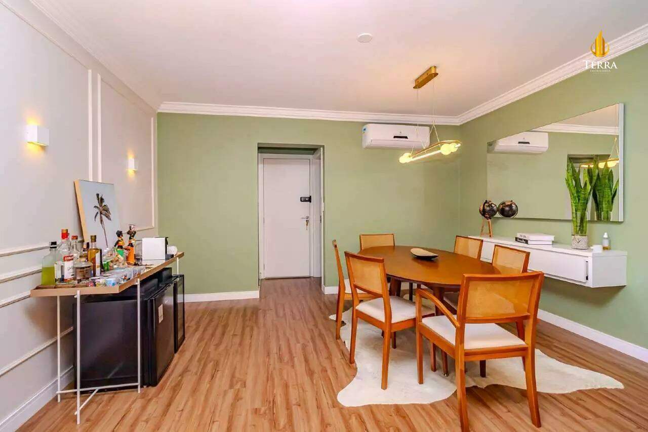 Vale do Reno Apartamento com , Centro: 