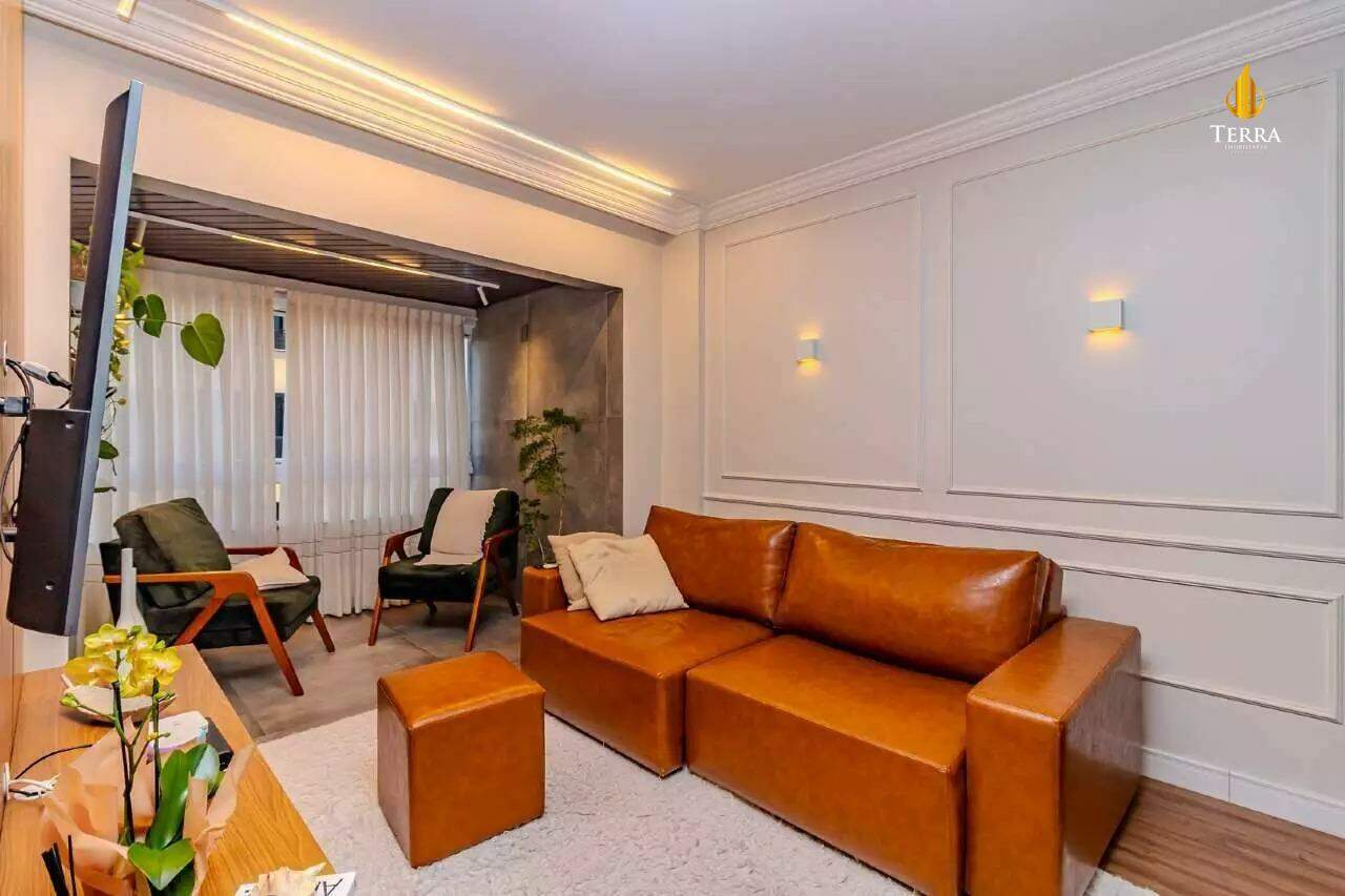 Vale do Reno Apartamento com , Centro: 